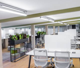 Open Space  100 postes Coworking Rue Edith Cavell Vitry-sur-Seine 94400 - photo 2